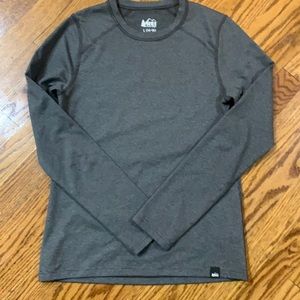 REI kids’ base layer top size 14-16